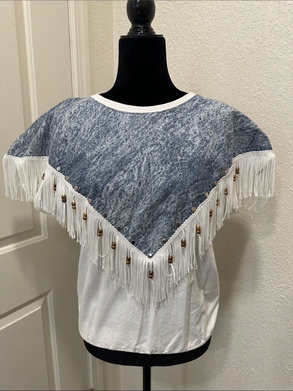 Vintage Hazelwood White Short-Sleeve Tee with Blue Marbled Fringe & Bead Detail